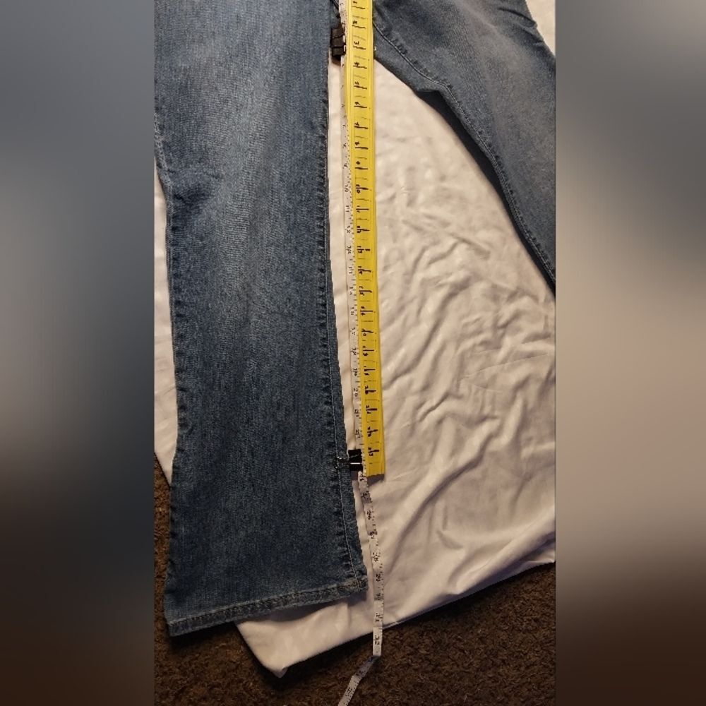 Lucky Brand Women's Boot Cut Blue Jeans size 14 - Picture 5 of 8